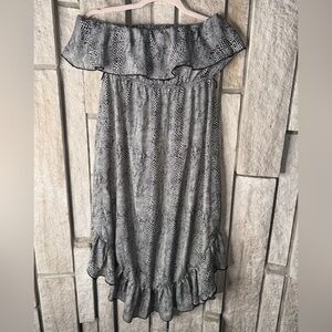 Black and white leopard tube dress. Like New! Size Medium.